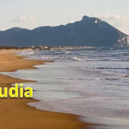 Villa Viola - 350 Mt From The - Outdoor Jacuzzi Terracina